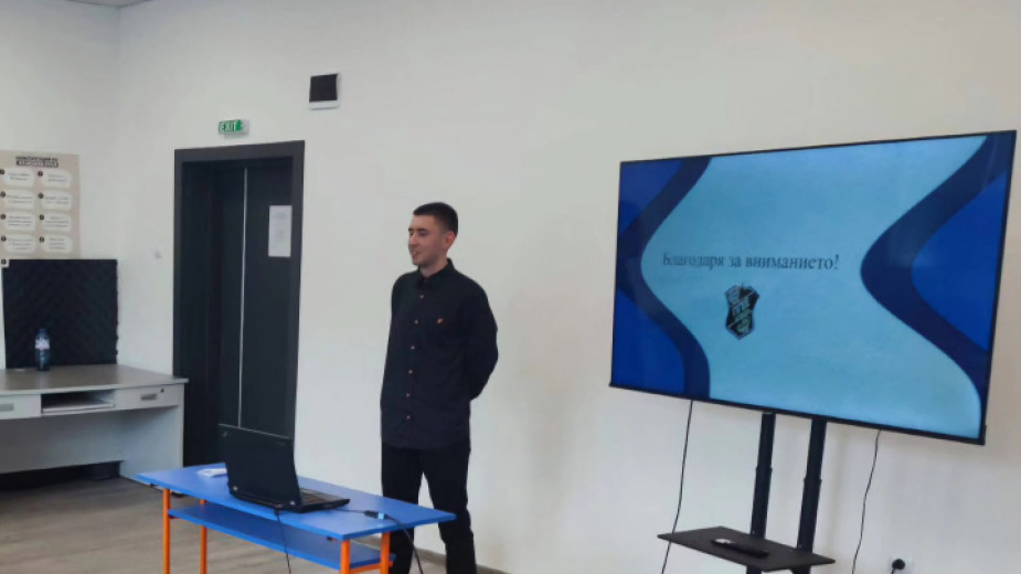 Ученик от Банско с блестящ успех на матурата по БЕЛ Ученик от Банско с блестящ успех на матурата по БЕЛ