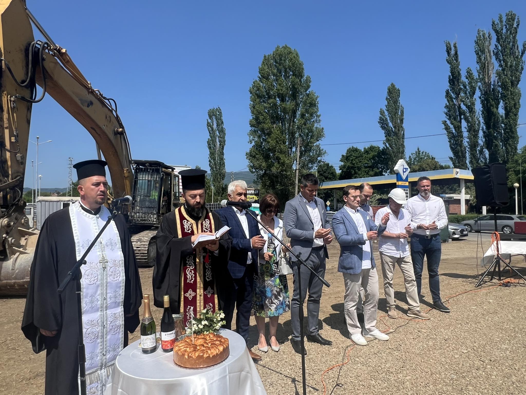 Направиха първа копка на първия в Кюстендил ритейл парк