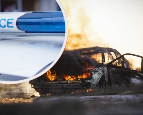 Запалена кола блокира трафика на АМ Тракия в Траянови врата