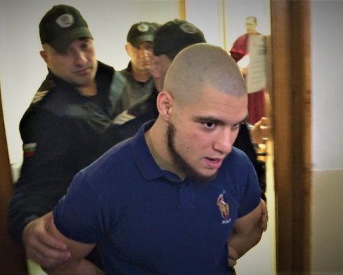 Издирват прокурорския син Васил Михайлов, обвинен за побой