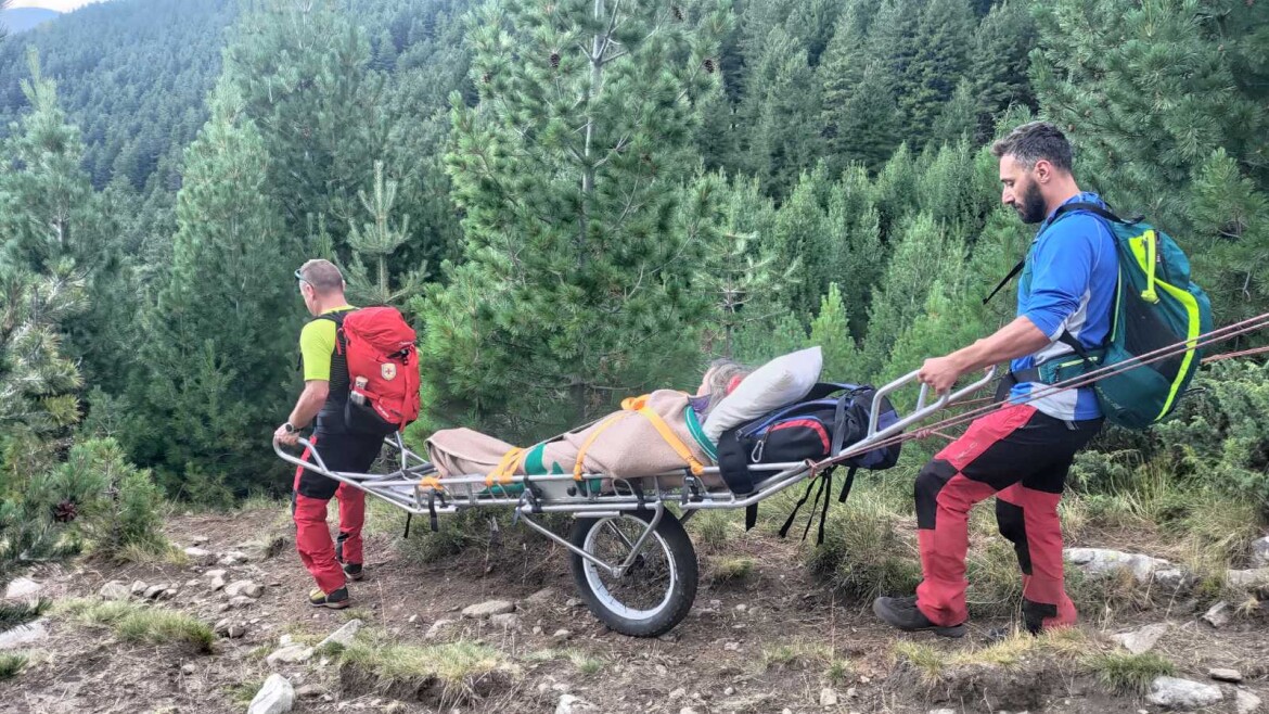 Две спасителни акции са осъществили от Планинската спасителна служба за денонощие Две спасителни акции са осъществили от Планинската спасителна служба за денонощие