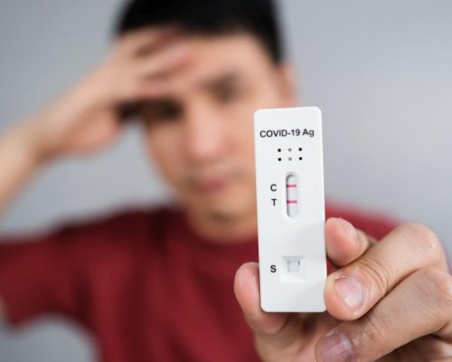 Пазете се:  Новият COVID гълта стотачка