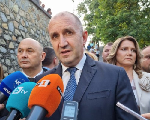 Румен Радев: Държавата е безпомощна срещу покачването на цените