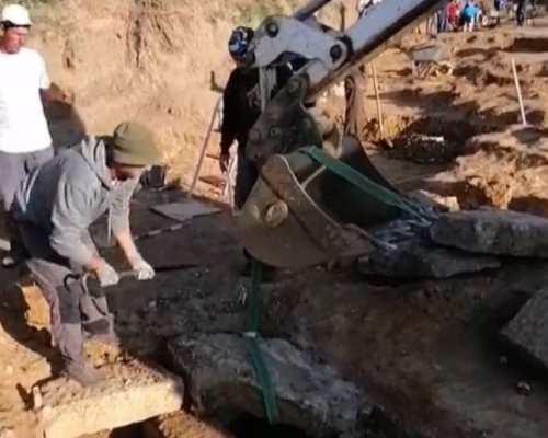 Нова находка: Откриха богат двоен гроб от римската императорска епоха в Хераклея Синтика
