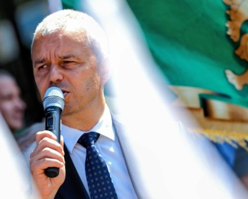 Костадинов: Само който не е решил, той не ни е поставил на колене