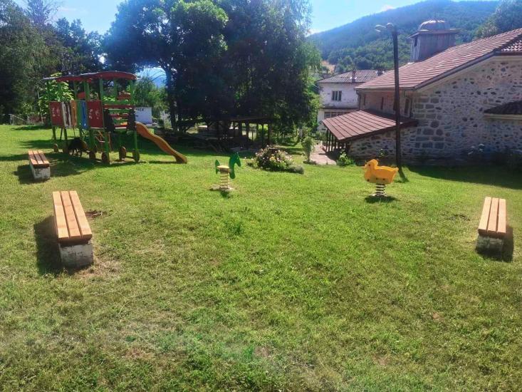 Село Градево се подготвя за празника на своята кукерска група Село Градево се подготвя за празника на своята кукерска група