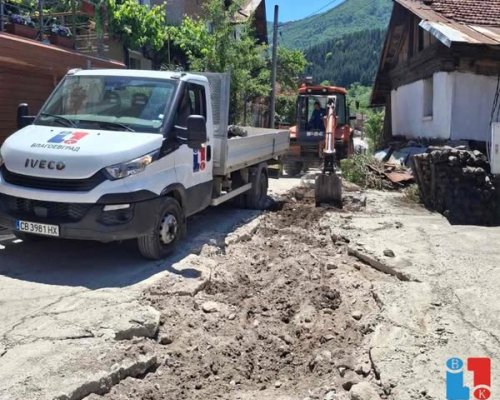 Започна подмяната на уличния водопровод на ул.  Бърдо  в Якоруда