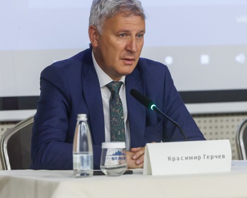 Кметът инж. Красимир Герчев откри конференция на тема  Бъдещето на туризма в България и Европа-имидж, иновации, развитие , която се проведе в град Разлог