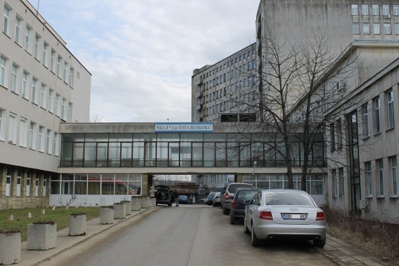 Родителите му ли го пребиха? 14-годишен шампион по вдигане на тежести е в болница със счупено ребро