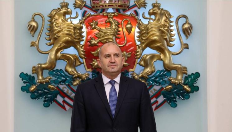 СЛЕД ИЗЦЕПКАТА НА ТОШКО: Радев предложи да си внесем депутати за по 500 лв.