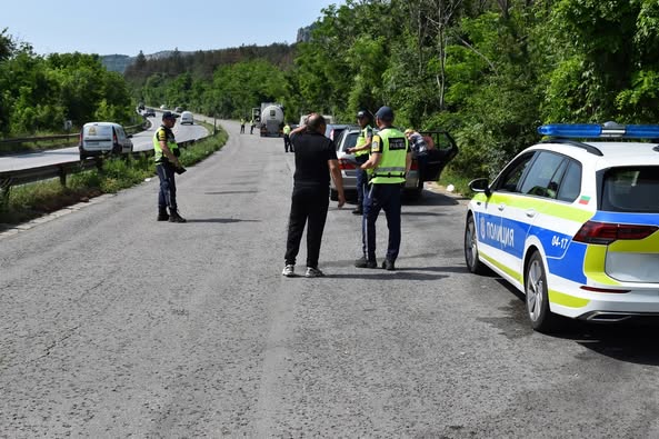 Започва мащабна полицейска операция по пътищата в страната