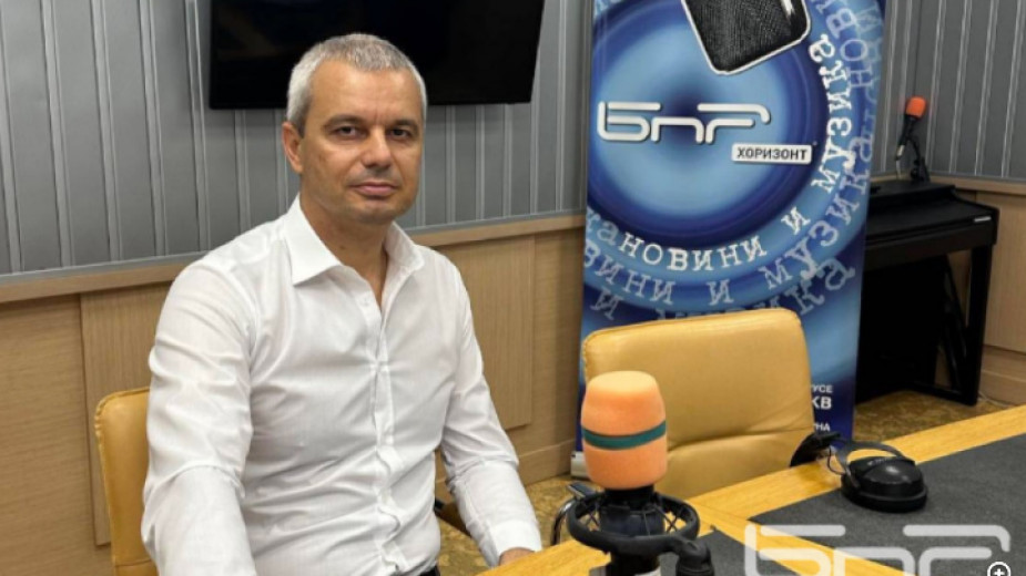 Костадин Костадинов: Протестите срещу еврото ще продължат и след 8-и юли Костадин Костадинов: Протестите срещу еврото ще продължат и след 8-и юли
