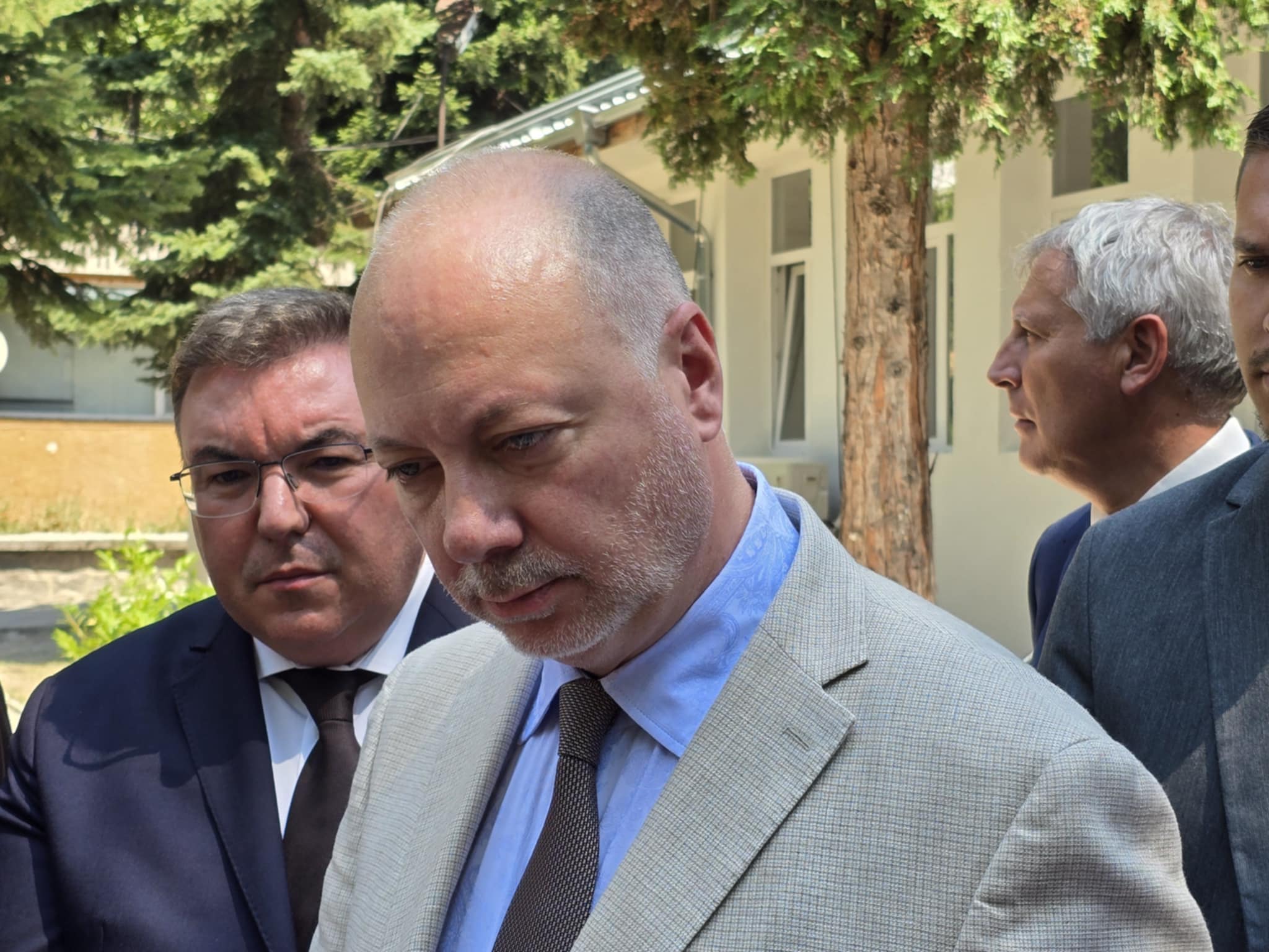 Премиерът Желязков в Разлог: Влизането в еврозоната е необратим процес, започва ясна информационна кампания от август