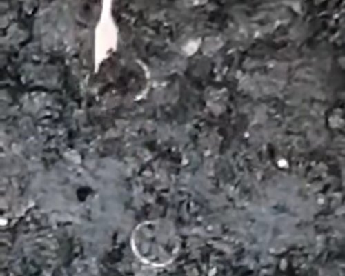 Археолози откриха бижу на 1800 години край Рупите