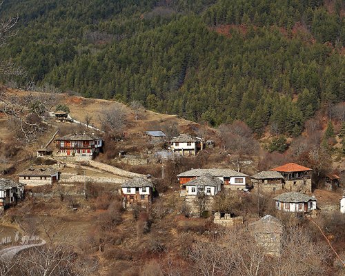 Село Долен, край Гоце Делчев е жив музей на родопската култура