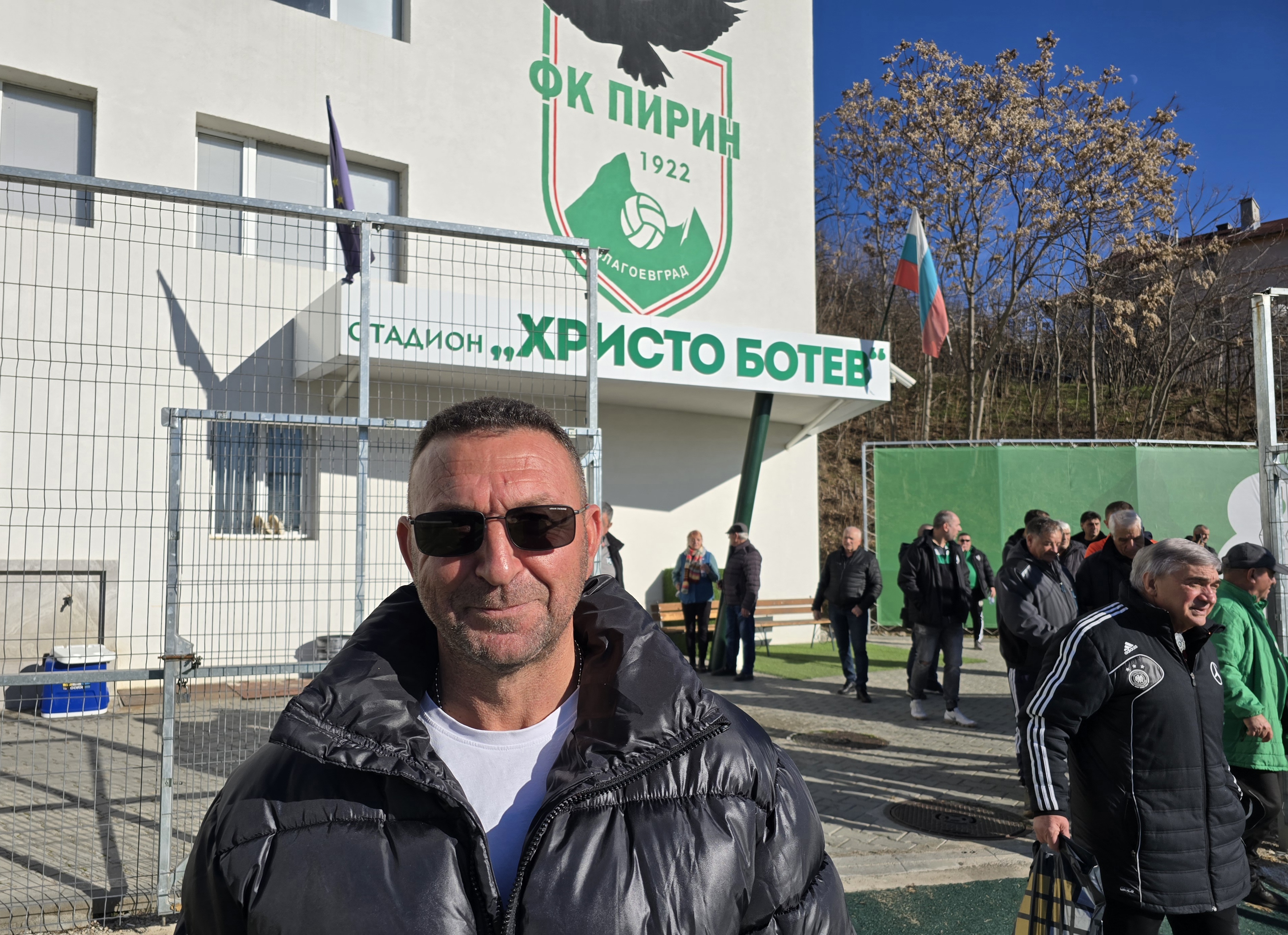Благоевградската футболна легенда Петър Михтарски празнува своя 59-ти рожден ден