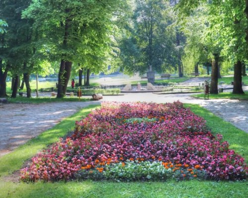 Започна обновяването на Градския парк в Банско