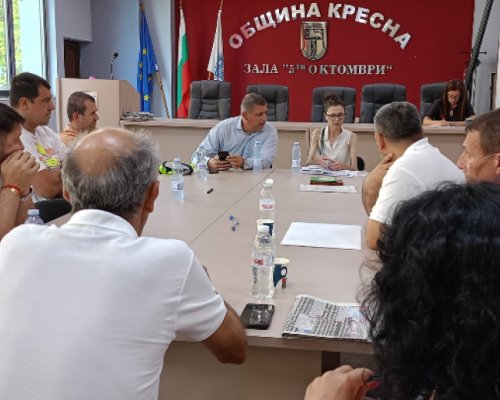 Увеличават времето на зеления сигнал на светофара в Кресна