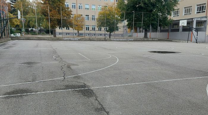 Отварят за свободно ползване спортните площадки в училищните дворове в Гоце Делчев