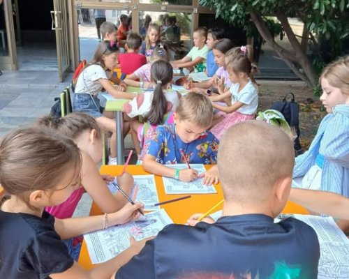 Творческо ателие под открито небе очаква деца в библиотеката в Благоевград