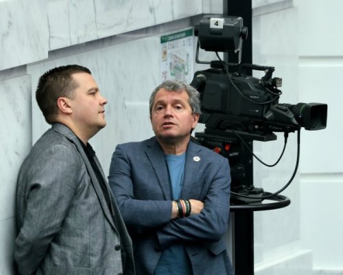 Нов скандал в парламента, ИТН напусна залата
