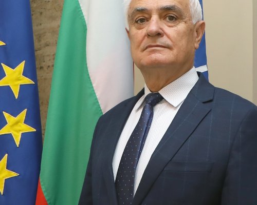 Министър Запрянов в Благоевград: 11 хил.лева на час струва гасенето на пожар с хеликоптер