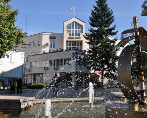 Общинският съвет в Разлог даде зелена светлина на ключови проекти, включително рекреационен комплекс в село Баня