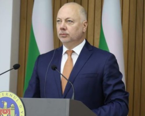 Премиерът: Четири хеликоптера и два самолета от ЕС ще се включат в гасенето на пожарите