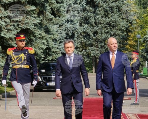 Министър-председателят Росен Желязков пристигна на официално посещение в Молдова, среща се с премиера на страната Дорин Речан