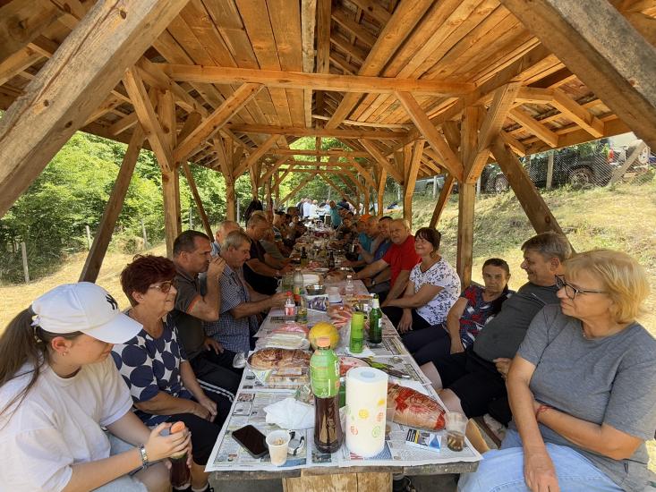 В Сухострел почетоха празника на Свети Пантелеймон В Сухострел почетоха празника на Свети Пантелеймон