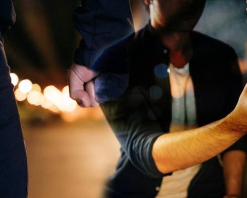Мъж е в тежко състояние след побой в центъра на Банско