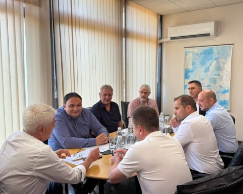 Депутати, кметове и областен управител обединяват усилия за проблема с водата в Рилското корито