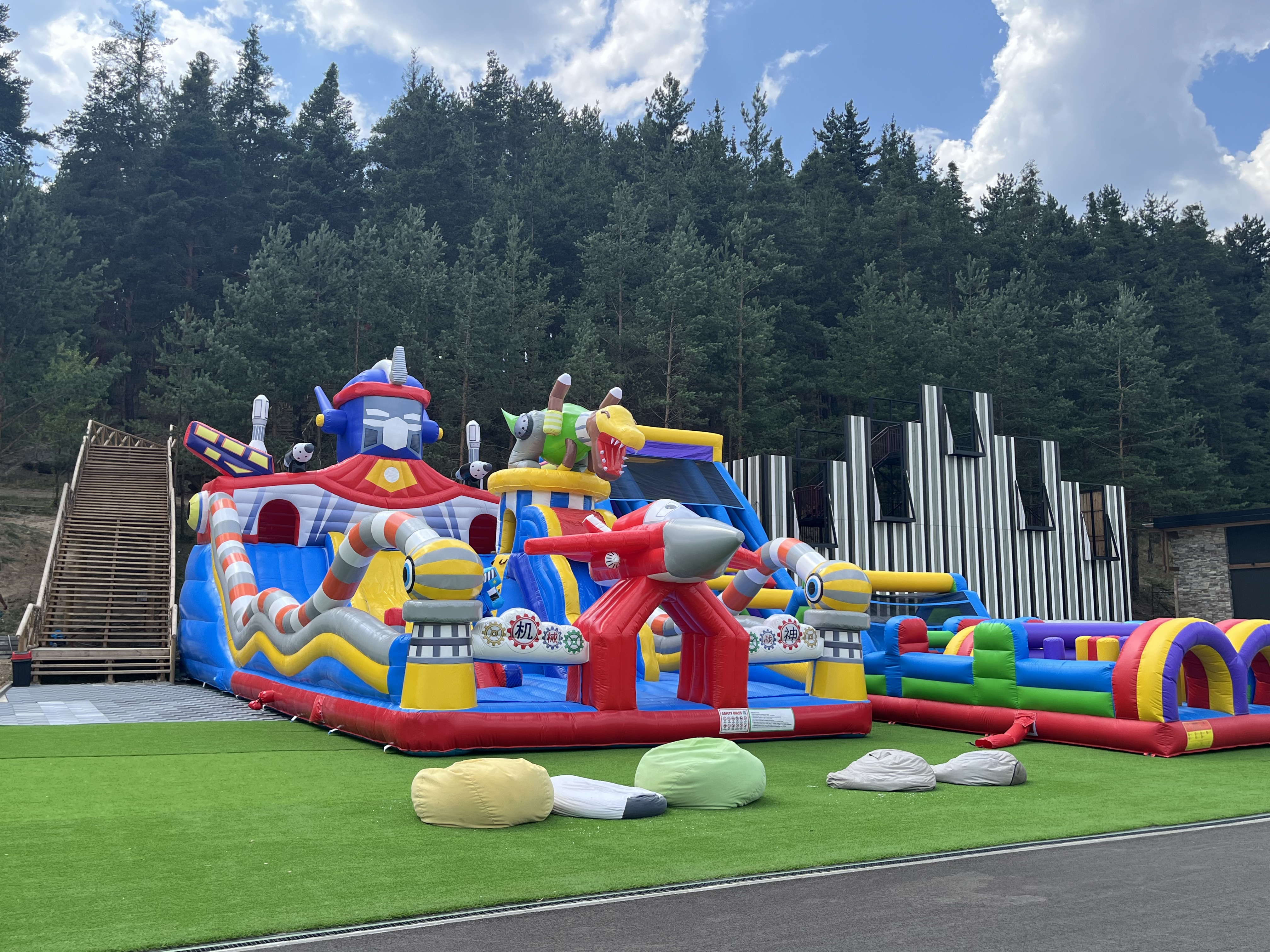 Therme Fun Sport Park е тук-25 декара забавление за малки и големи