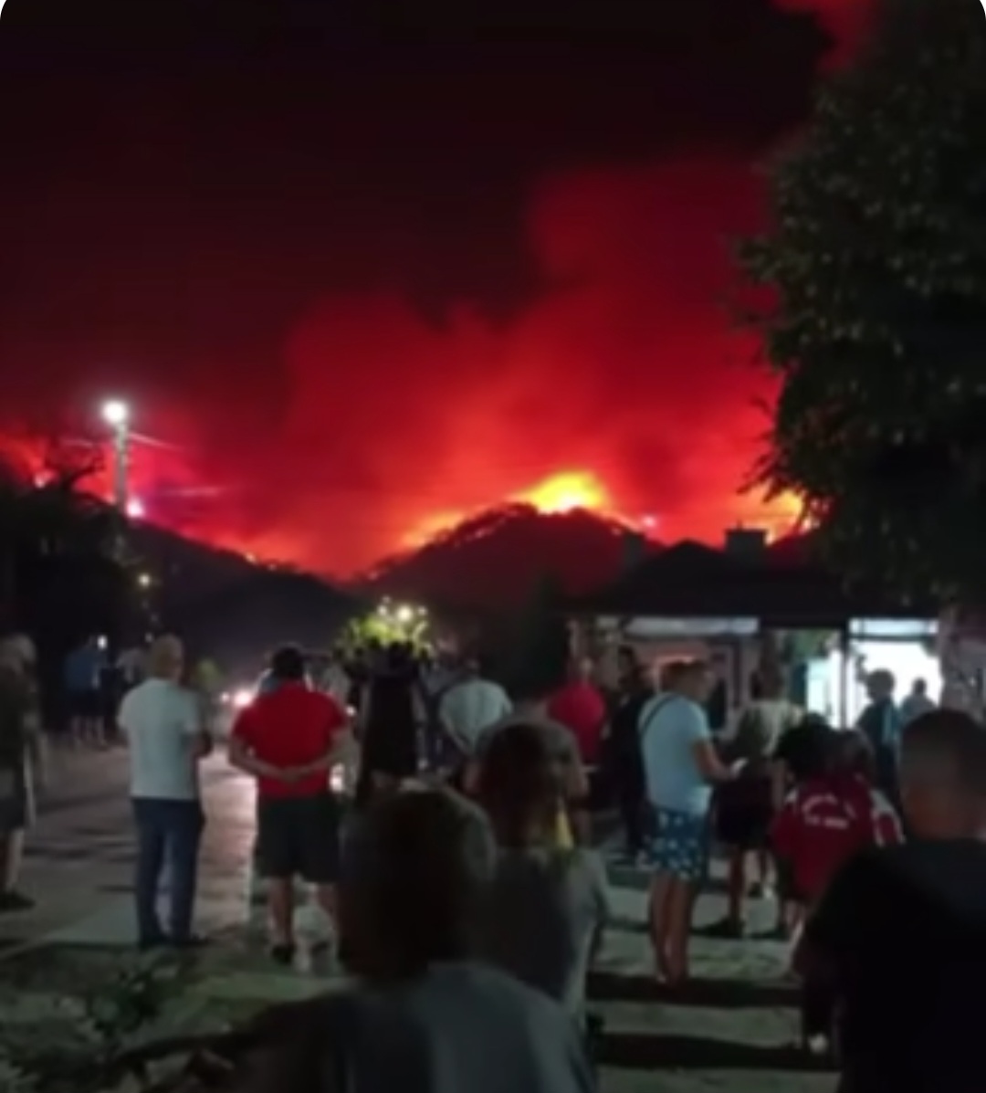 Овладяна е обстановката в Плоски, Лиляново под заплаха