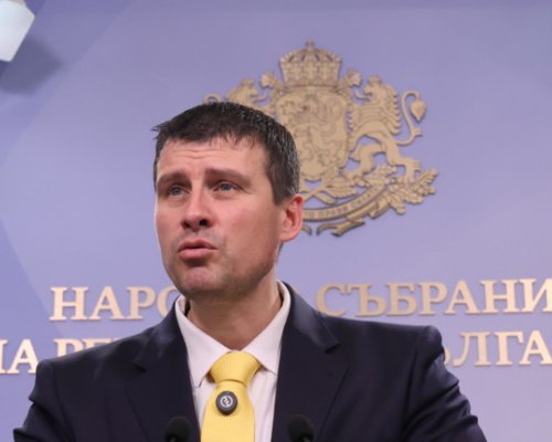 Ивелин Михайлов: Държавата не се справя с пожарите