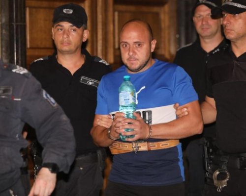 Съдът остави в ареста подпалвача от Велико Търново
