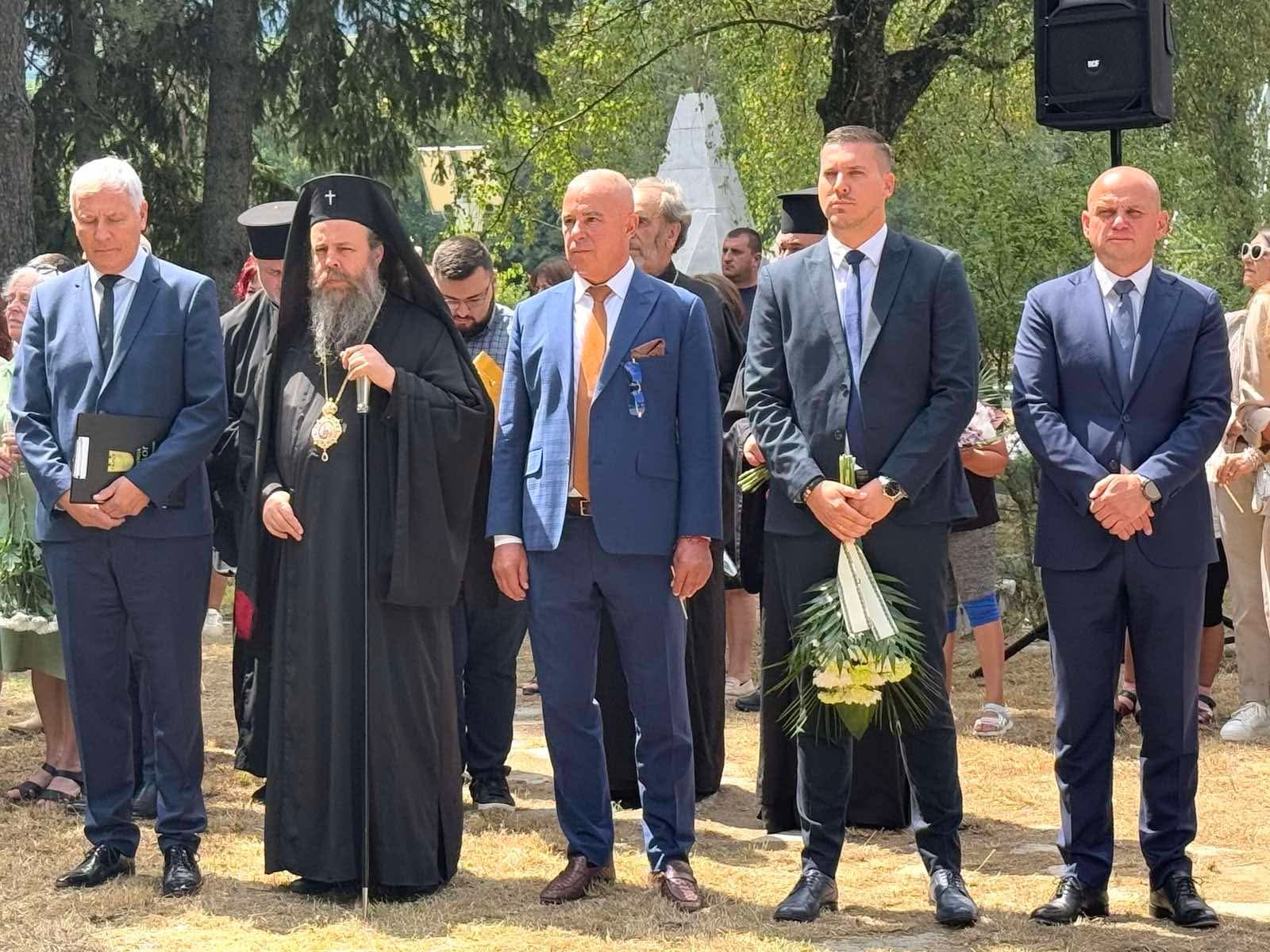 Кметовете на Банско, Симитли и Разлог почетоха героите на Илинденско-Преображенското-Кръстовденското въстание