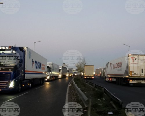 Нормално е движението през граничните пунктове с Турция, Сърбия и Република Северна Македония