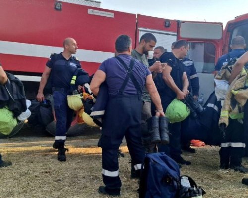 Има нужда от доброволци за пожара над село Илинденци