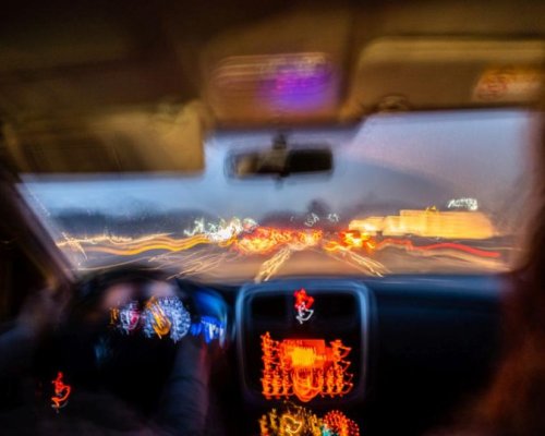 Пияният украински шофьор, блъснал полицаи в Банско се сдоби с обвинение