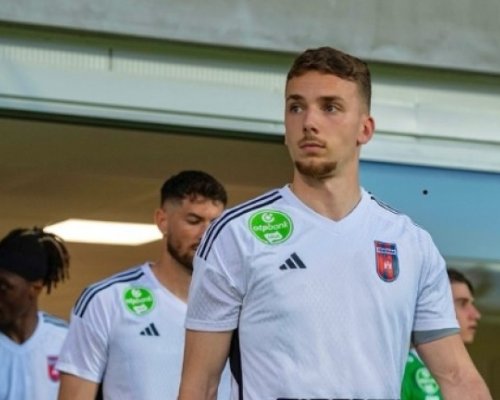 Левски финализира привличането на македонски национал и чака развитие за алжирски халф