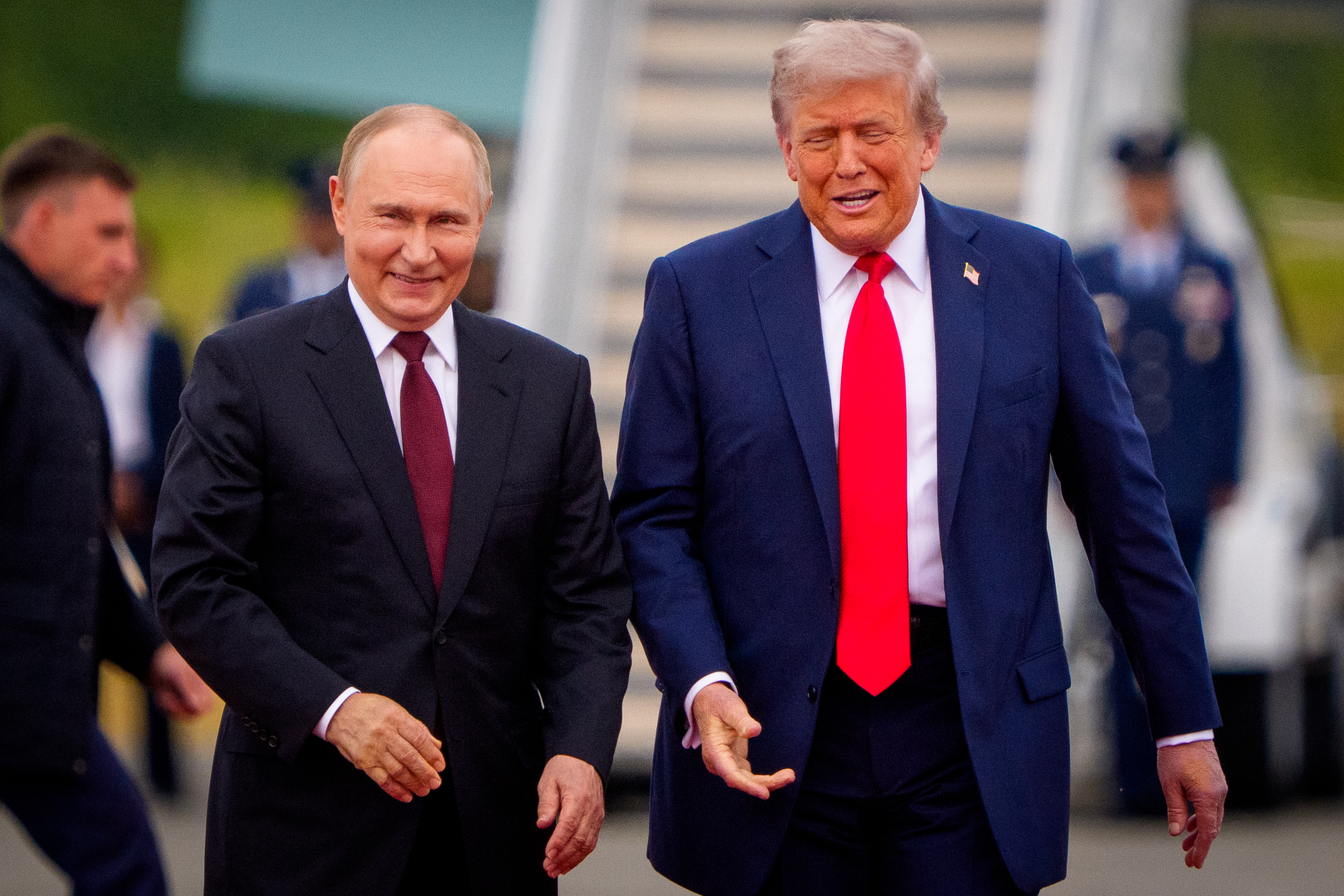 Историческата среща в Аляска: Путин и Тръмп не се споразумяха за мир в Украйна Историческата среща в Аляска: Путин и Тръмп не се споразумяха за мир в Украйна