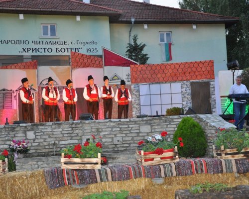 Започнаха честванията по повод 100-годишнината на Народно читалище Христо Ботев-1925 в село Годлево