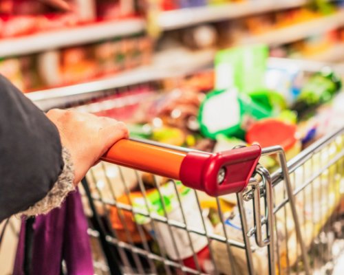 Продължава поскъпването на основните хранителни продукти