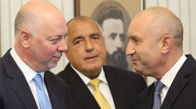 Колко заможни са политиците ни?