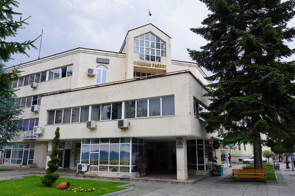 Община Разлог одобри краткосрочен дълг за разплащане по европейски проект Община Разлог одобри краткосрочен дълг за разплащане по европейски проект