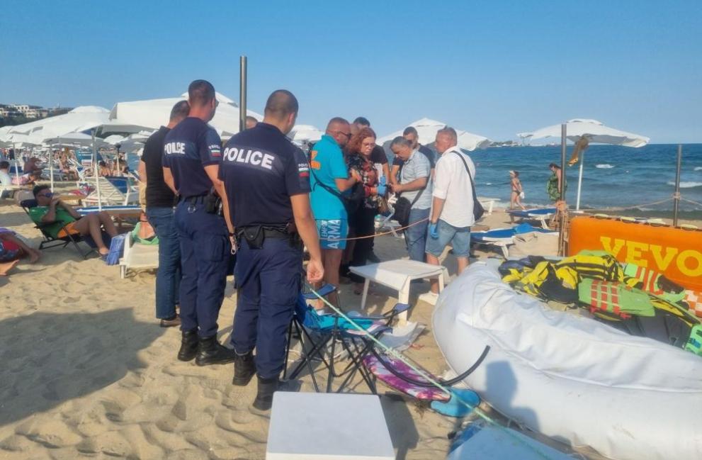 МЗ: Първата линейка, отзовала се за детето в Несебър, е била напълно оборудвана