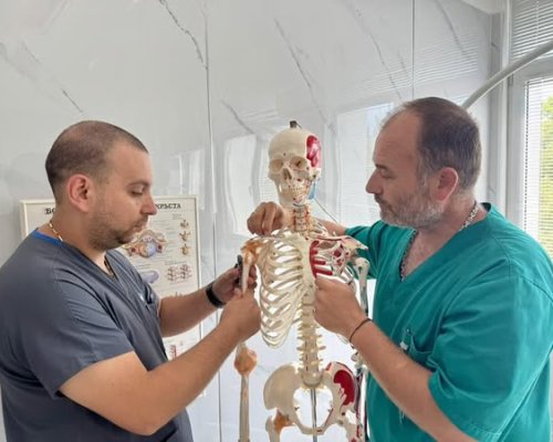 Висш пилотаж в ортопедията: Ендопротезиране вече и в Кюстендил