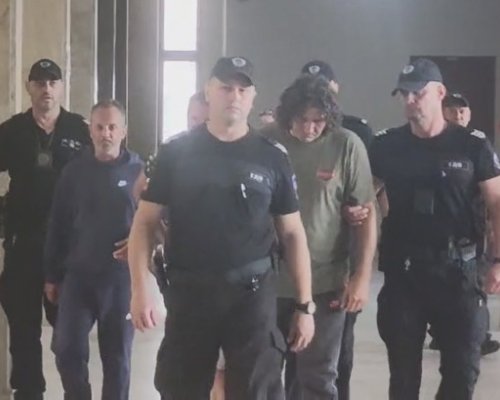 Съдът остави двама в ареста за смъртта на 8-годишния Иван в Несебър
