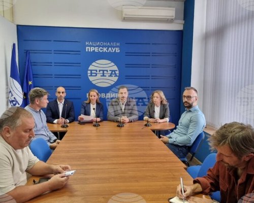 Общинските съветници от ПП-ДБ в Пловдив настояват за незабавната оставка на кмета Костадин Димитров
